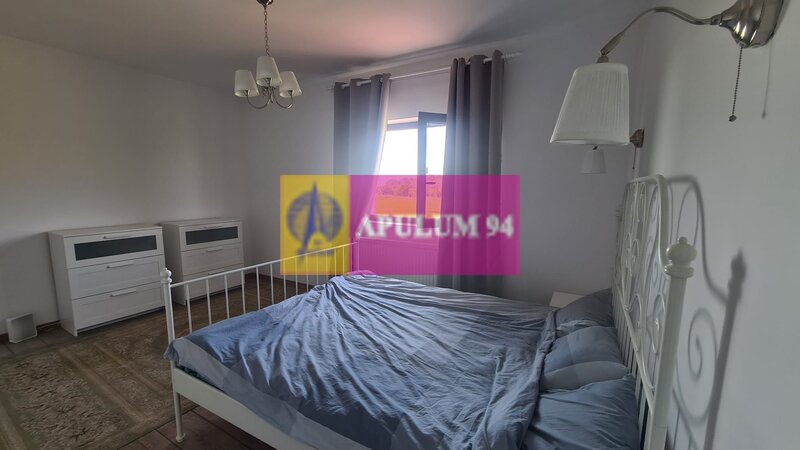 Sabareni, vila 2018, P+1+pod, curte 440 mp, aproape de padure