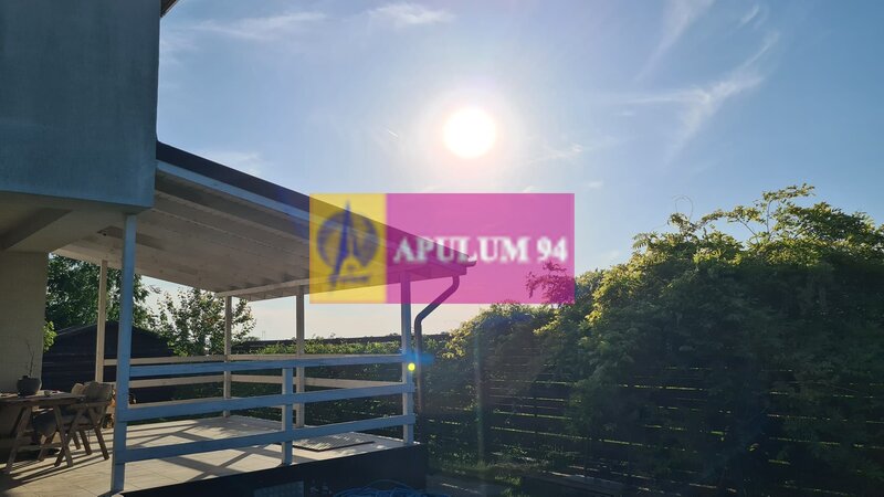 Sabareni, vila 2018, P+1+pod, curte 440 mp, aproape de padure