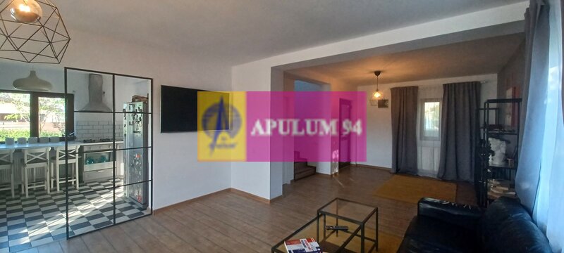 Sabareni, vila 2018, P+1+pod, curte 440 mp, aproape de padure